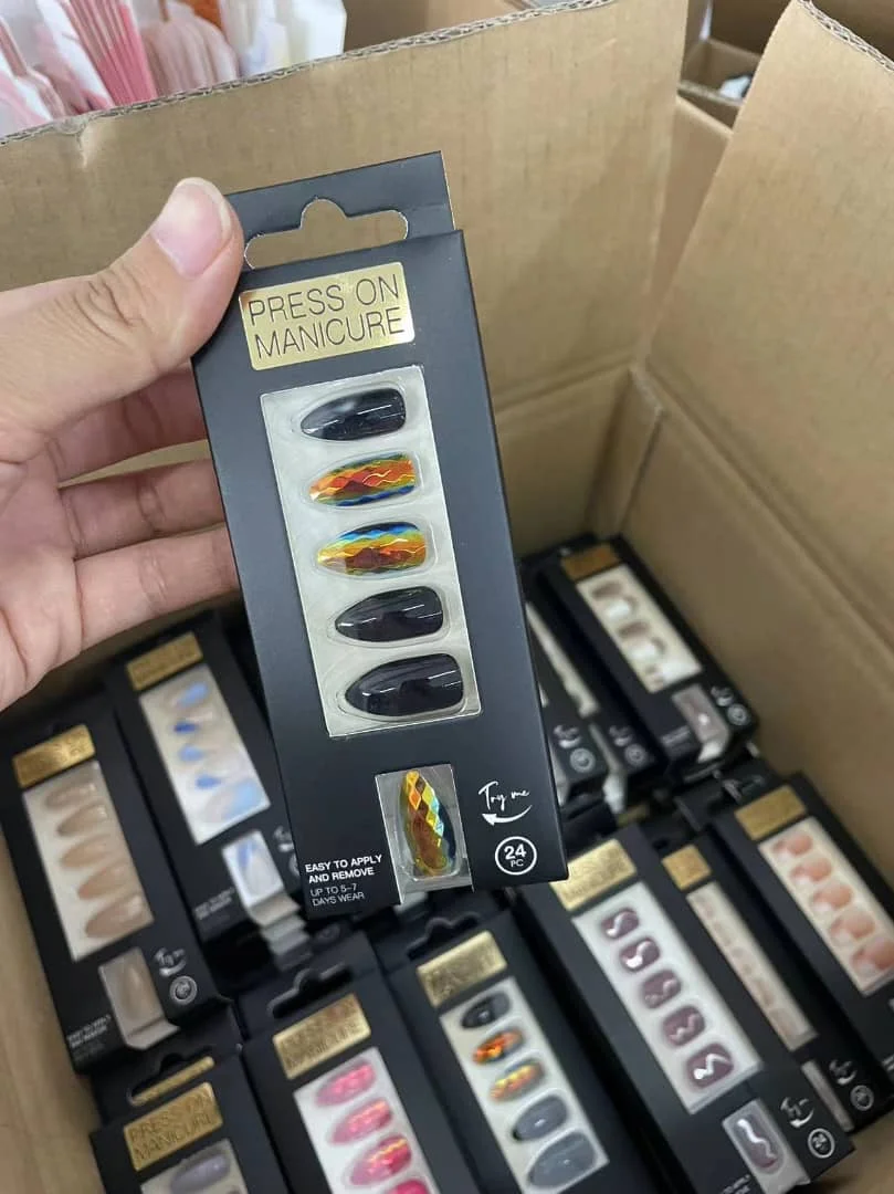 Faux Ongles