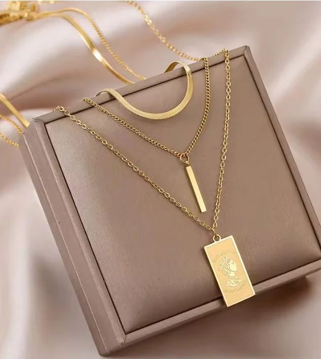 Collier N930