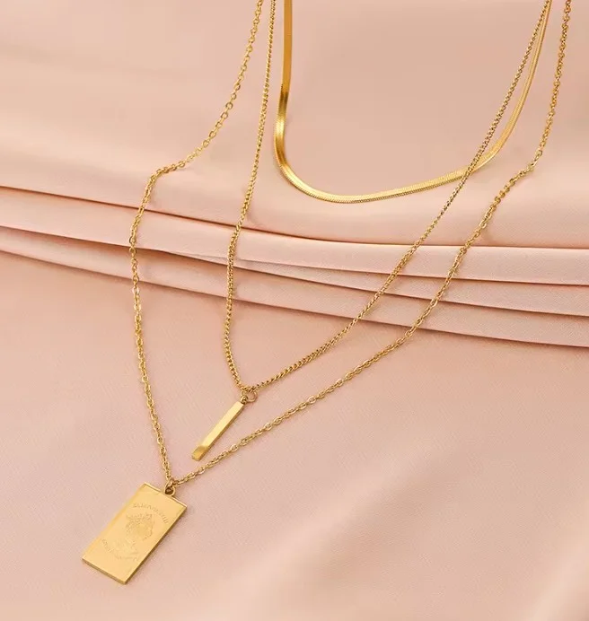 Collier N930