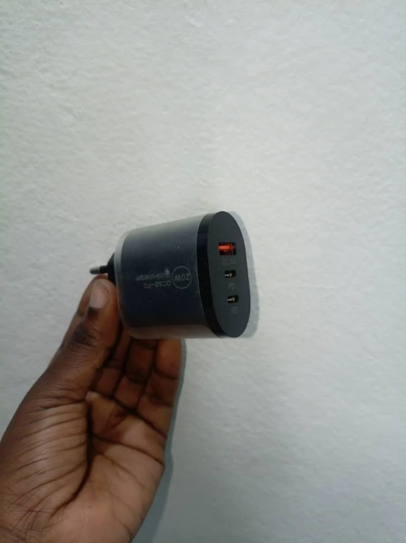 QC 20W