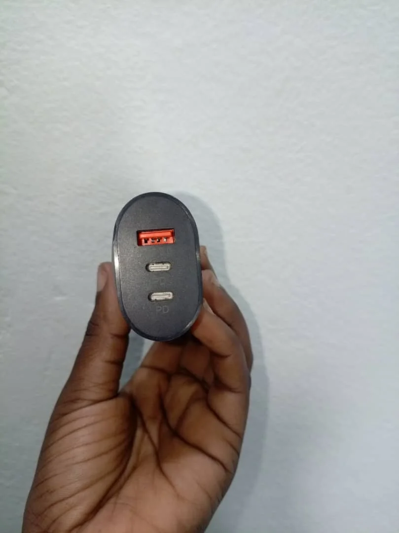 QC 20W